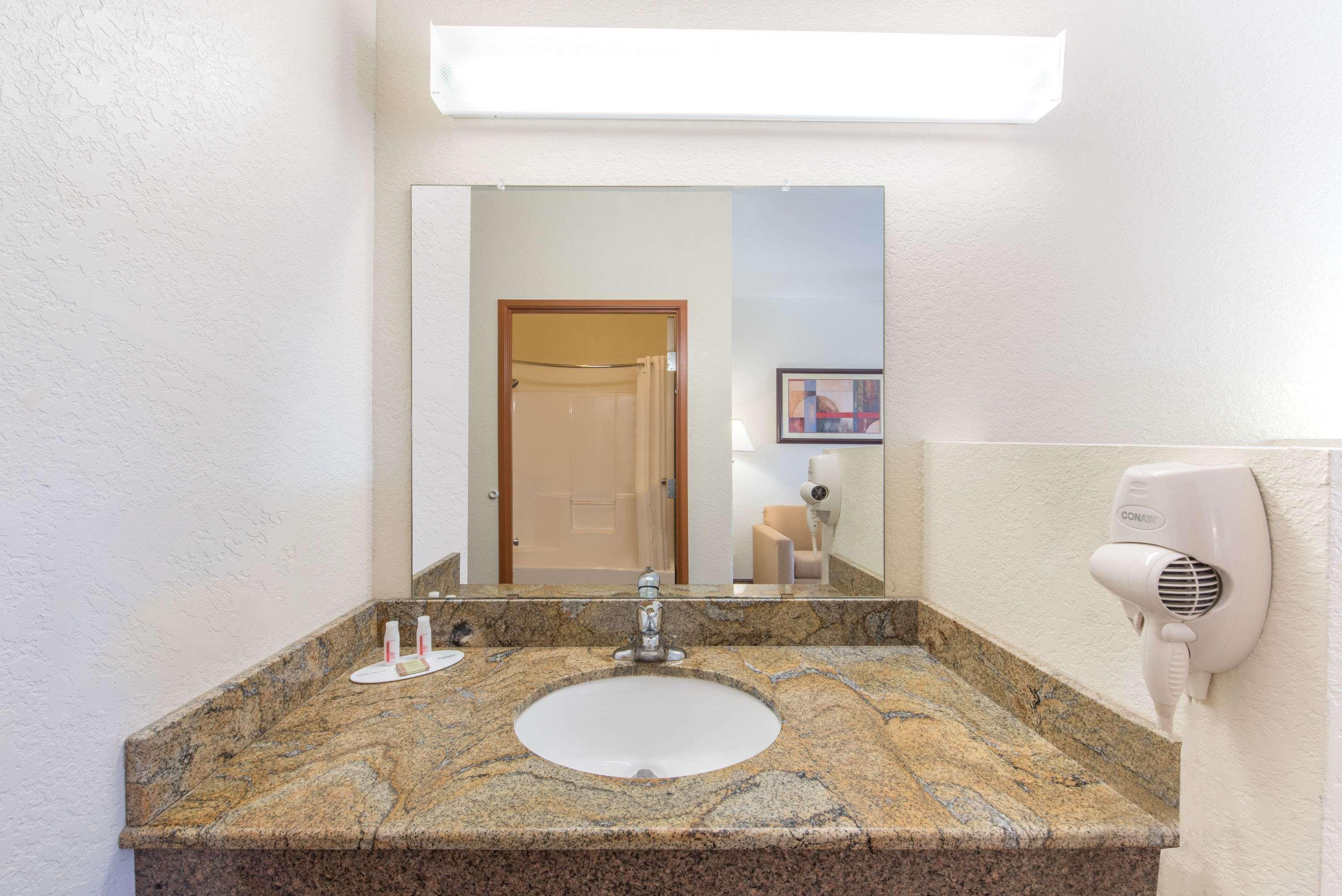 מלון Super 8 By Wyndham Abilene South מראה חיצוני תמונה